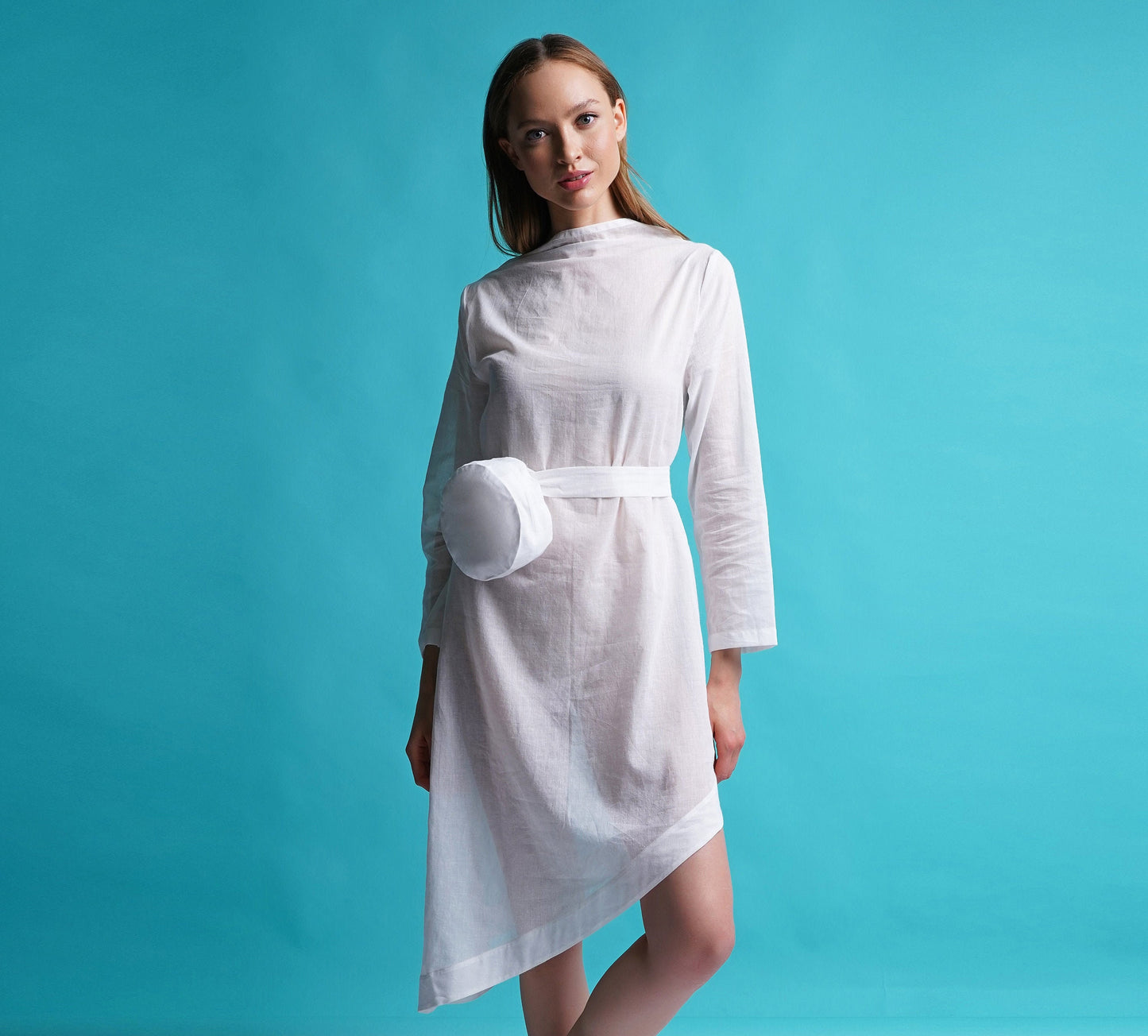 White long sleeve tunic
