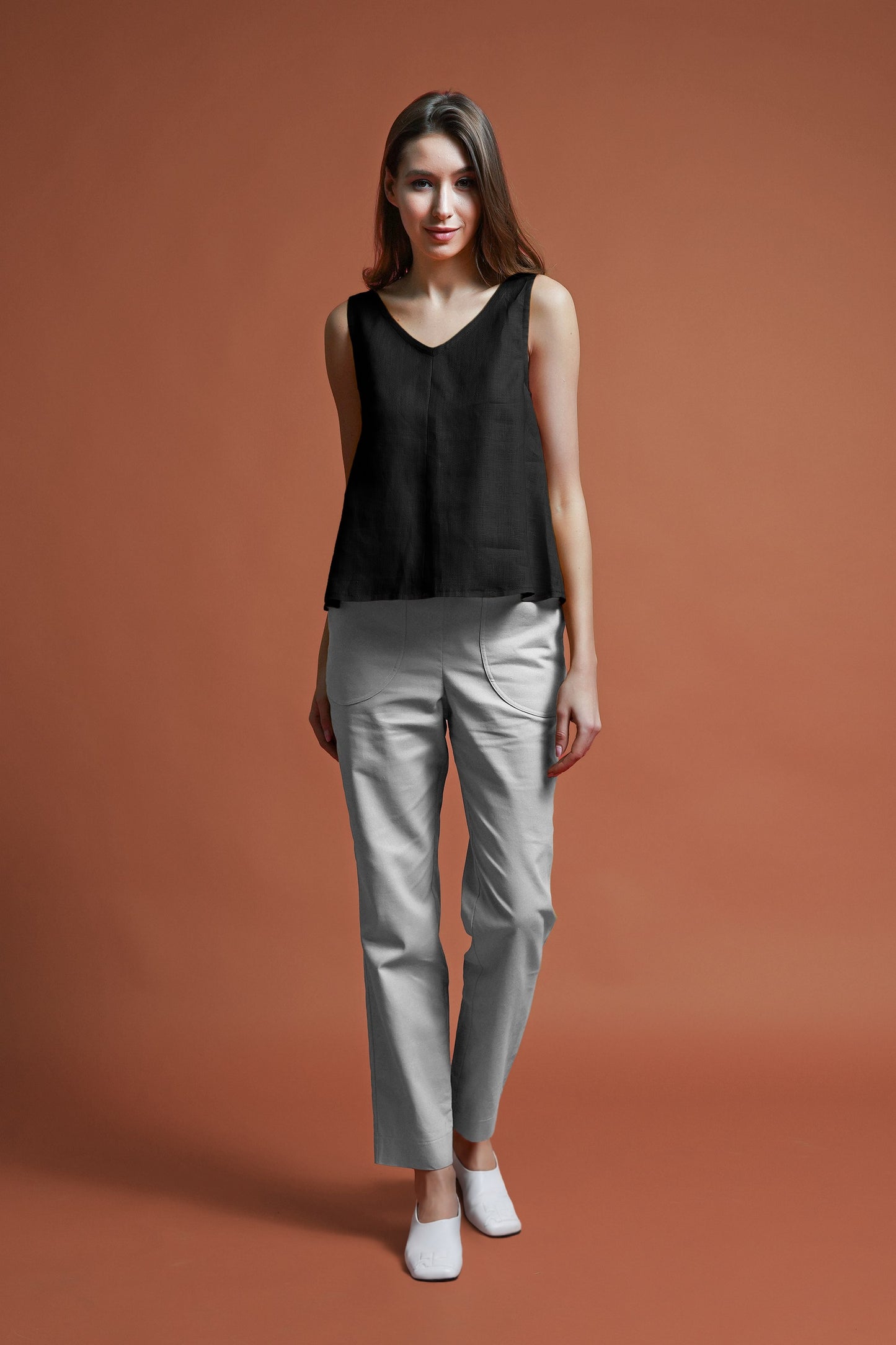 Black linen tank