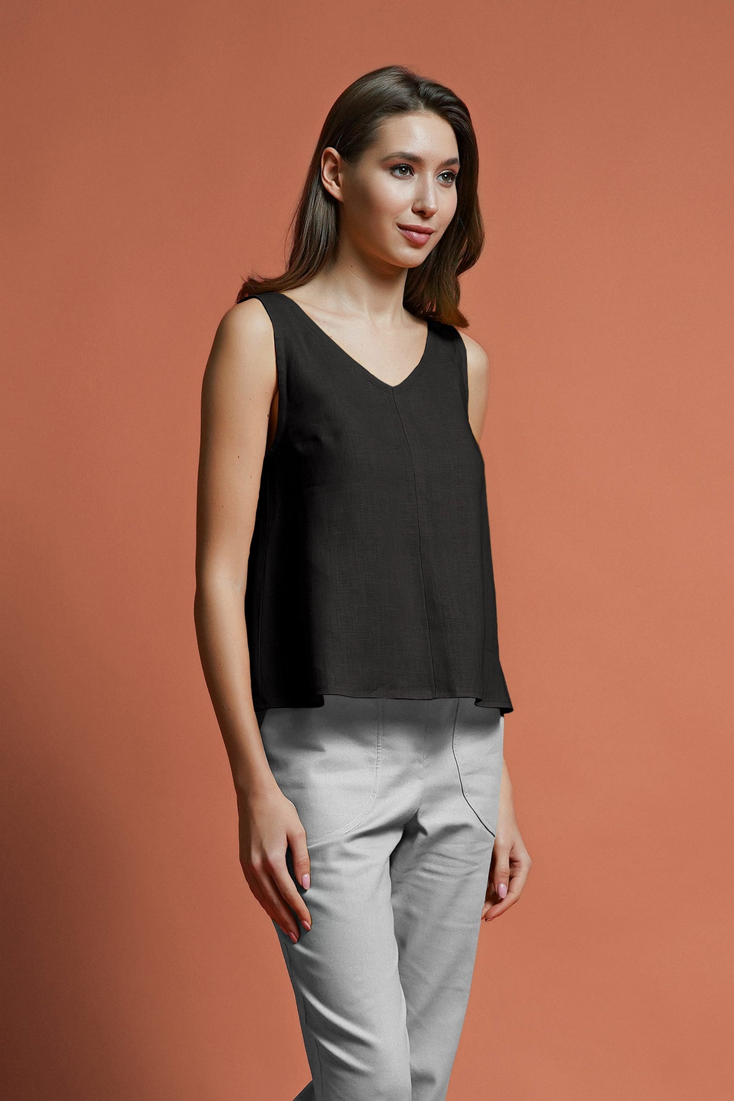 Black linen tank