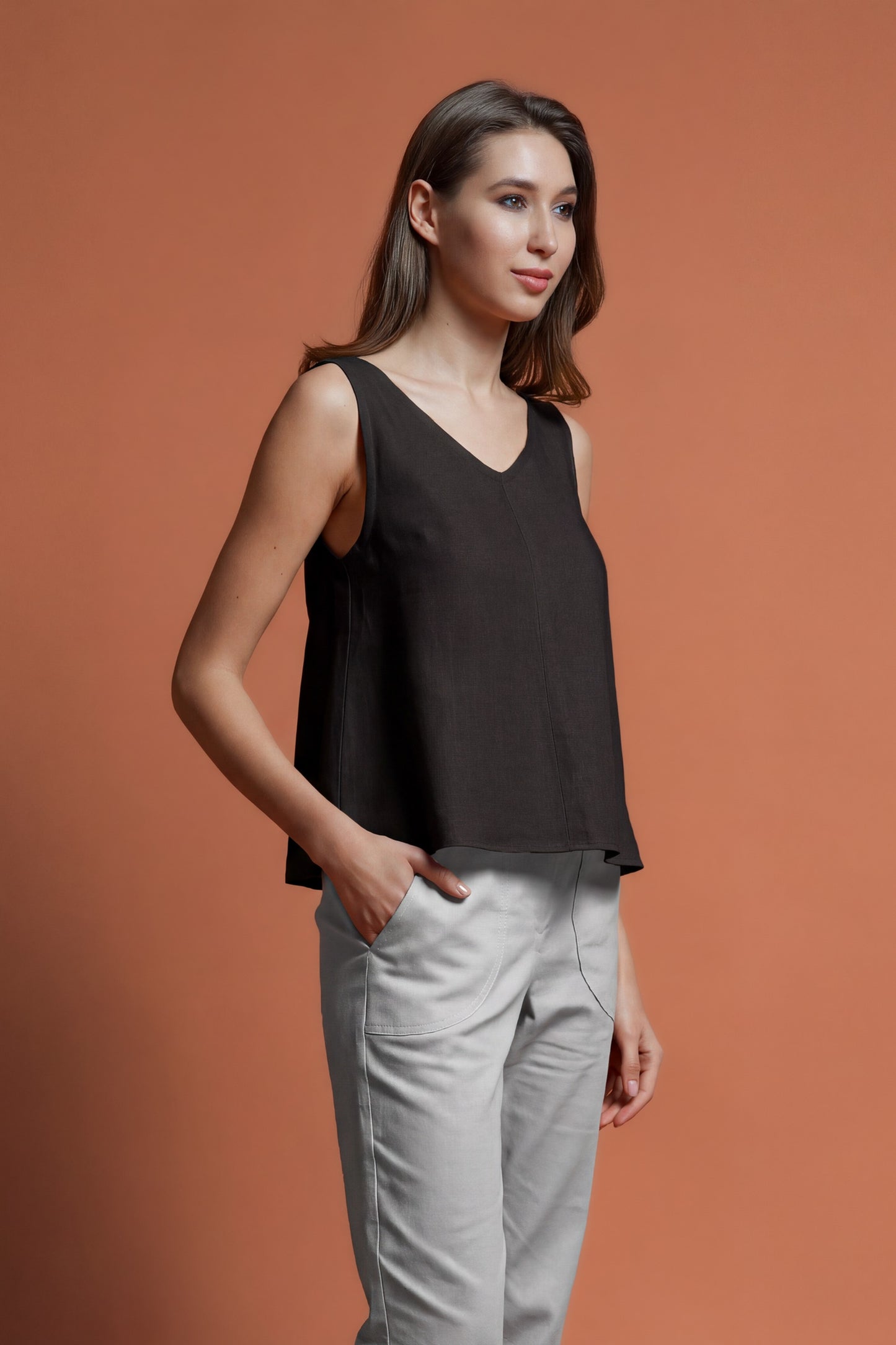 Black linen tank