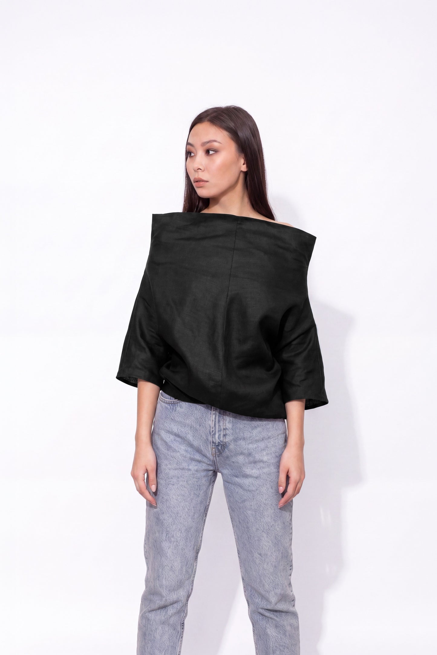 Black linen tunic